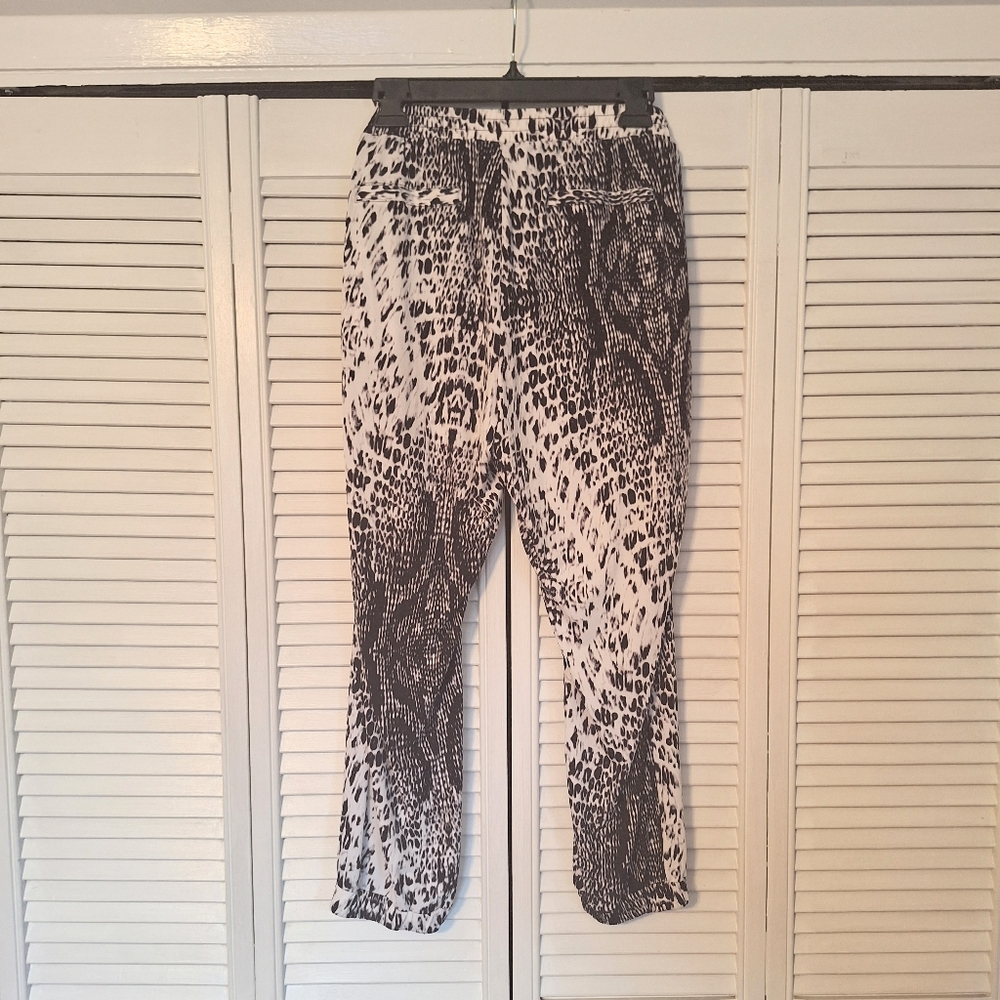 New York & Co Snake Print Jogger pants large *M1 - Picture 7 of 8